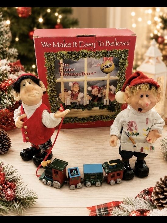 Zim's elves Other - 2 Zim's "The Elves Themselves" Christmas Elf Figures with Mini Train Collectable